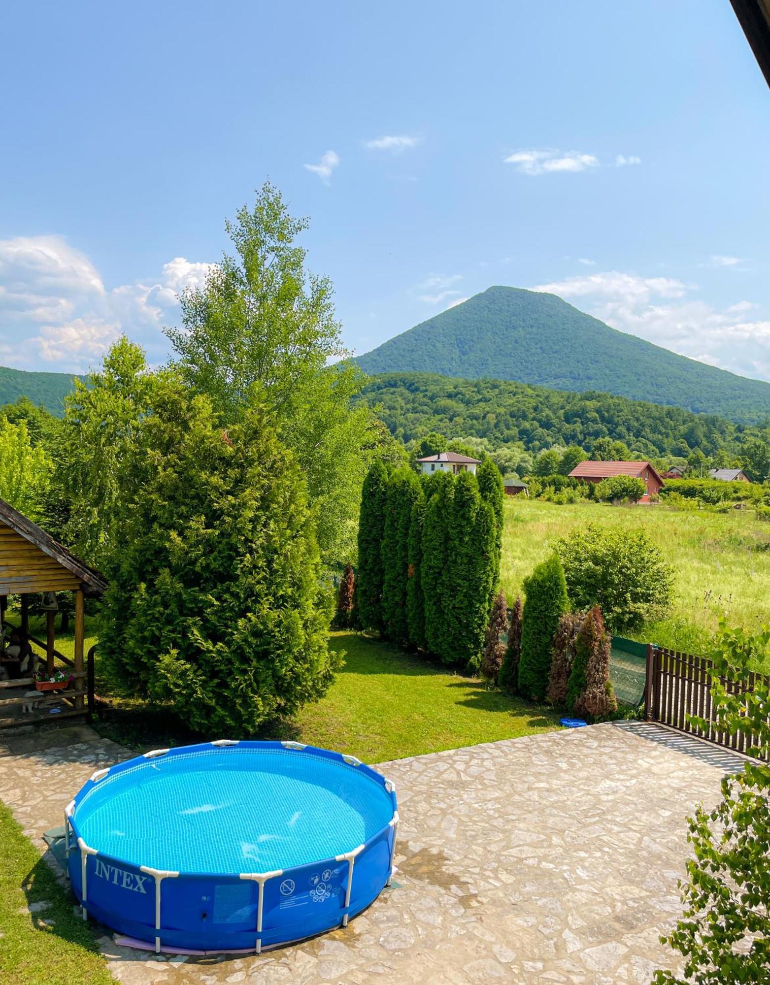 Holiday Home Avita Bihać エクステリア 写真